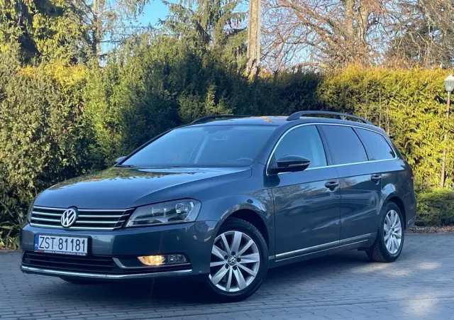 VOLKSWAGEN Passat 1.6 TDI Comfortline