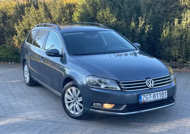 VOLKSWAGEN Passat 1.6 TDI Comfortline