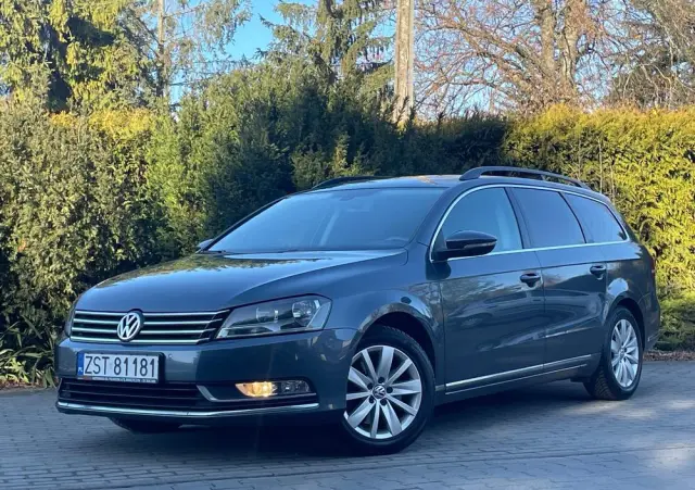 VOLKSWAGEN Passat 1.6 TDI Comfortline