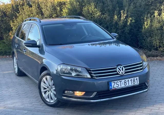 VOLKSWAGEN Passat 1.6 TDI Comfortline
