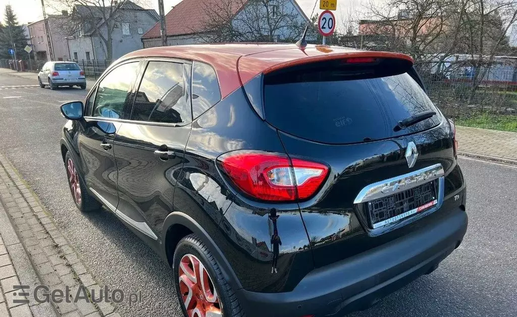 RENAULT Captur 