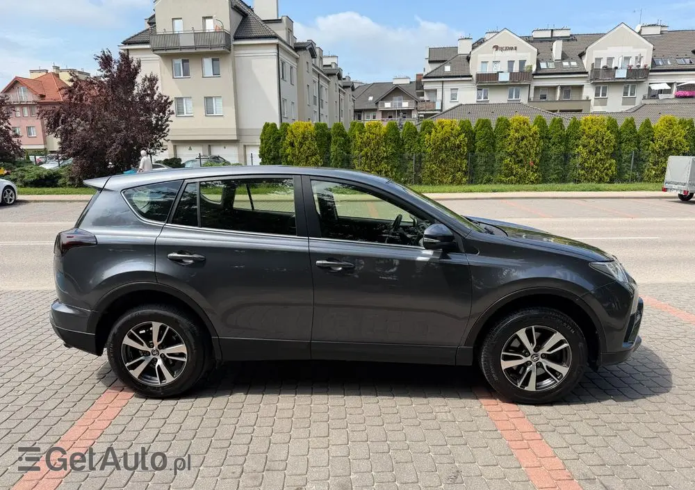 TOYOTA RAV4 2.0 D-4D Premium 4x2