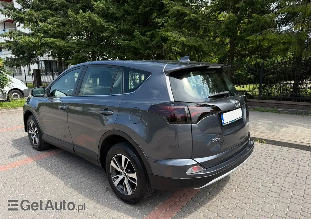 TOYOTA RAV4 2.0 D-4D Premium 4x2
