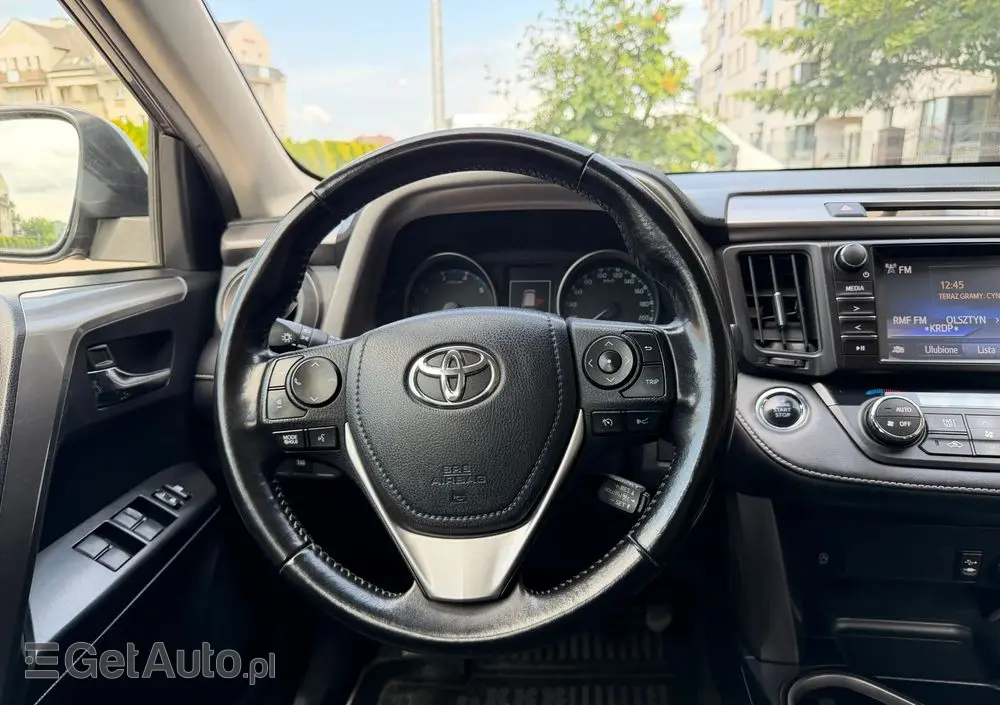 TOYOTA RAV4 2.0 D-4D Premium 4x2