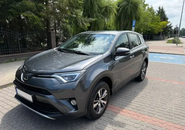 TOYOTA RAV4 2.0 D-4D Premium 4x2