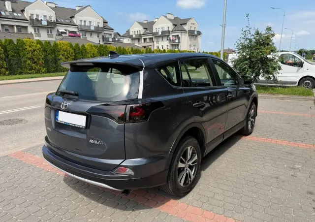TOYOTA RAV4 2.0 D-4D Premium 4x2