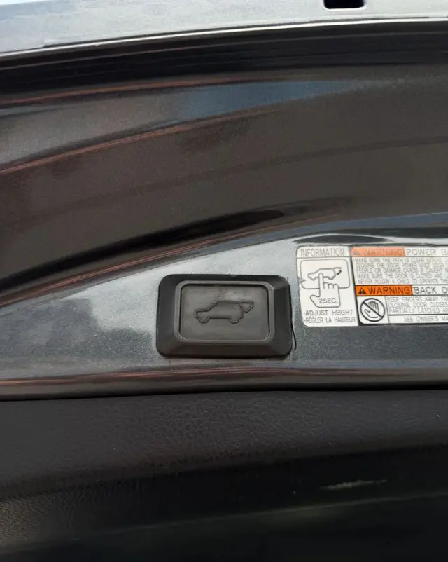 TOYOTA RAV4 2.0 D-4D Premium 4x2