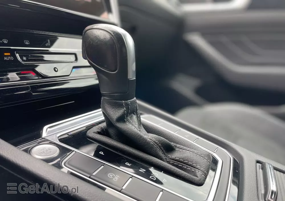 VOLKSWAGEN Arteon 2.0 TSI R-Line DSG