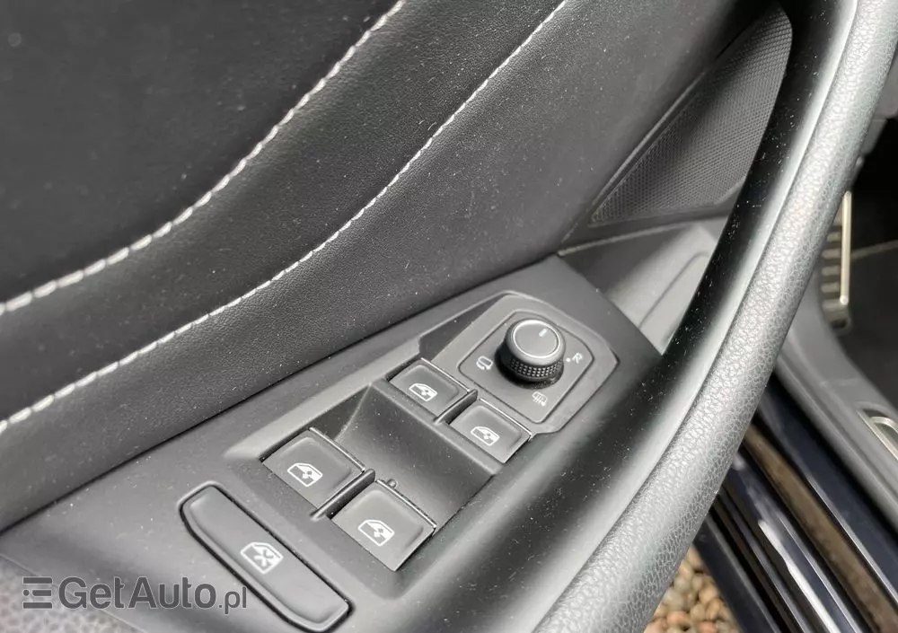 VOLKSWAGEN Arteon 2.0 TSI R-Line DSG