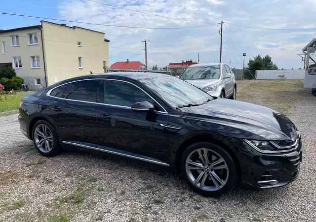 VOLKSWAGEN Arteon 2.0 TSI R-Line DSG