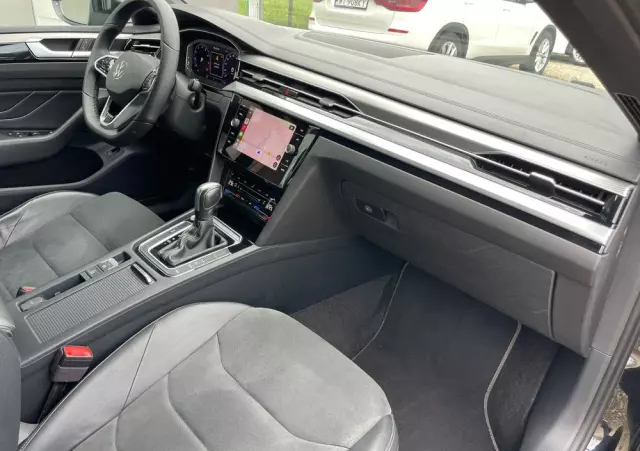 VOLKSWAGEN Arteon 2.0 TSI R-Line DSG