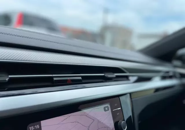 VOLKSWAGEN Arteon 2.0 TSI R-Line DSG