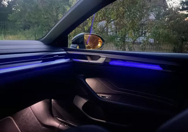 VOLKSWAGEN Arteon 2.0 TSI R-Line DSG