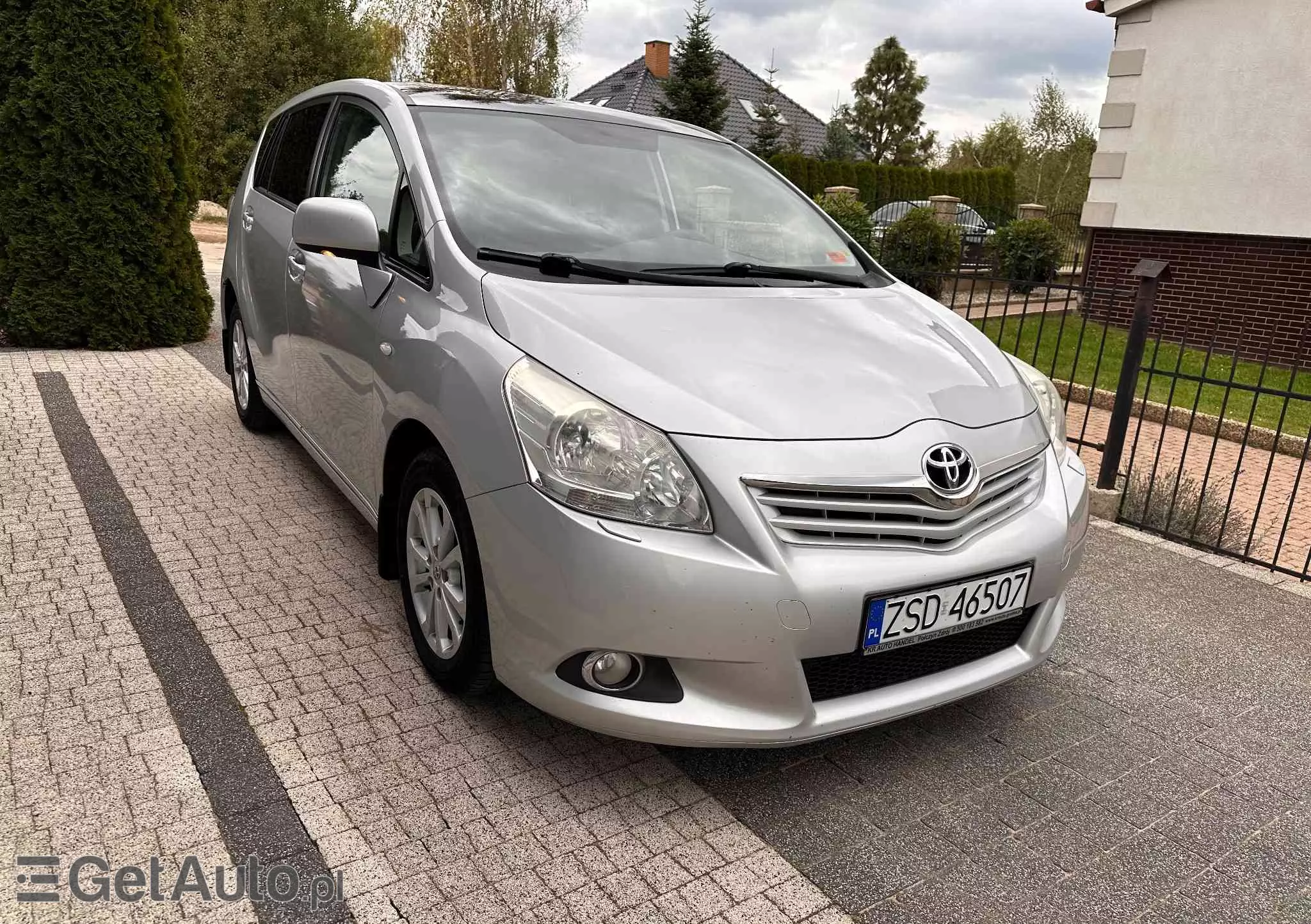 TOYOTA Verso 2.0 D-4D Luna 7os