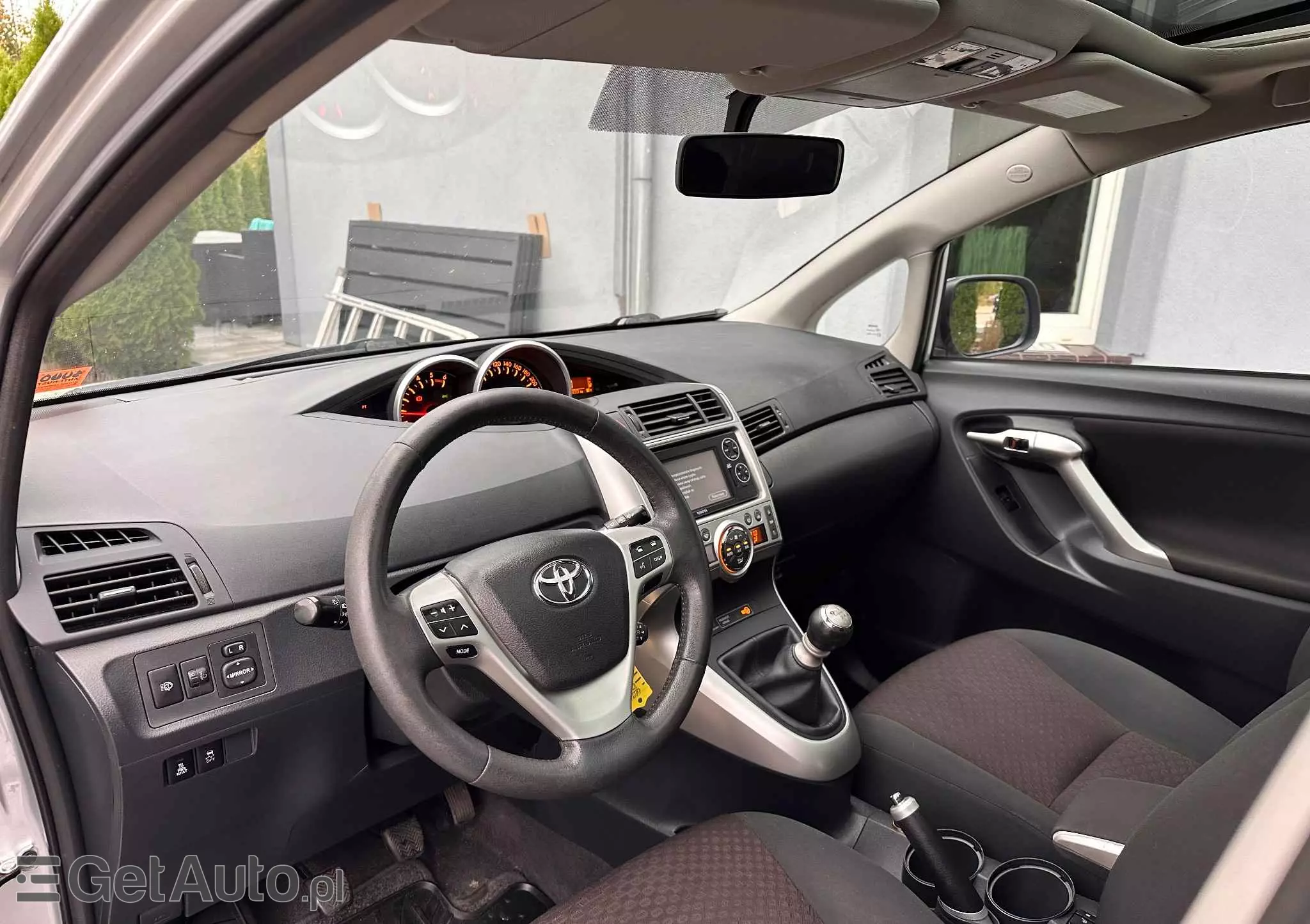 TOYOTA Verso 2.0 D-4D Luna 7os