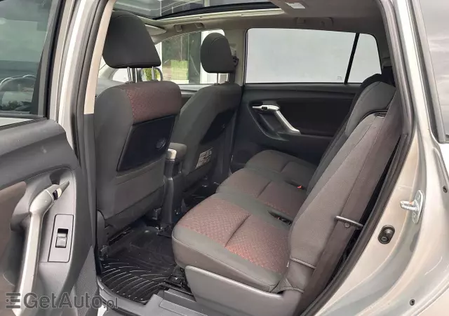 TOYOTA Verso 2.0 D-4D Luna 7os