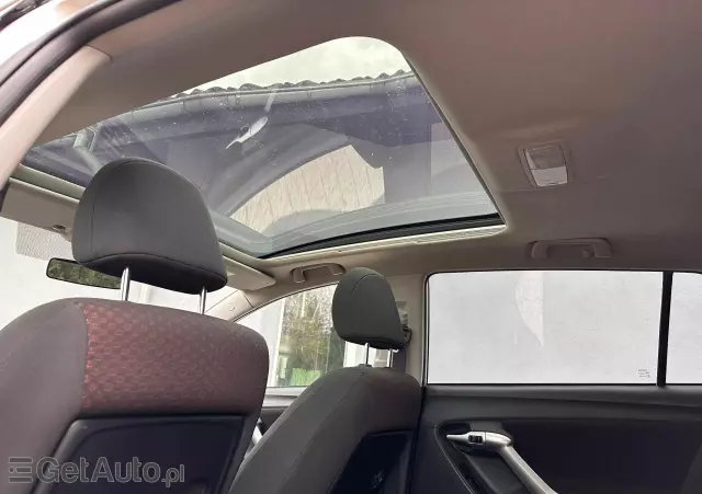 TOYOTA Verso 2.0 D-4D Luna 7os