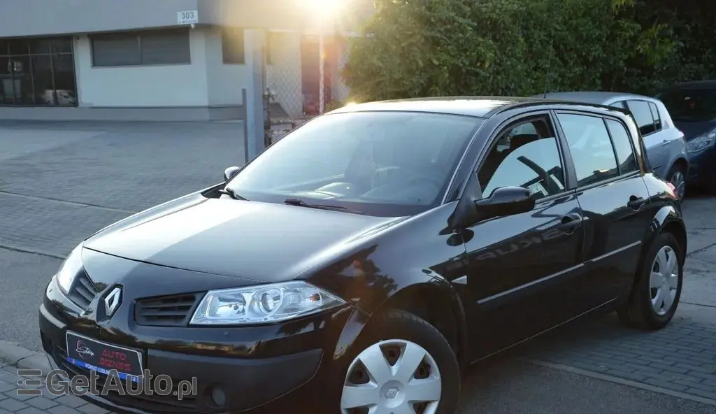 RENAULT Megane 