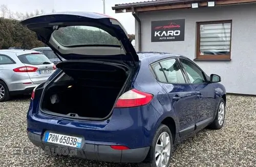 RENAULT Megane 