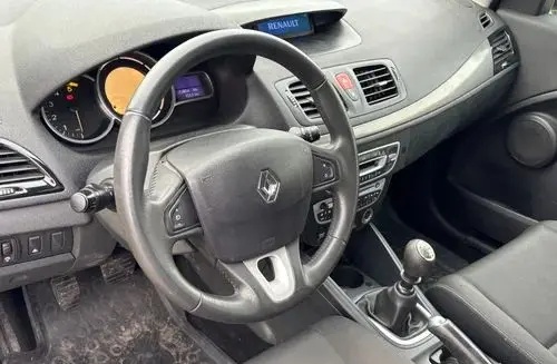 RENAULT Megane 