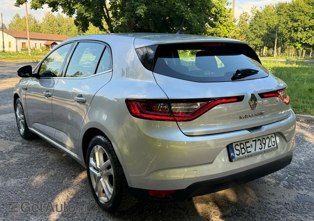 RENAULT Megane 1.2 Energy TCe Zen
