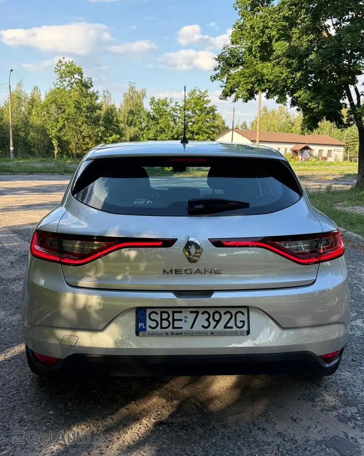 RENAULT Megane 1.2 Energy TCe Zen