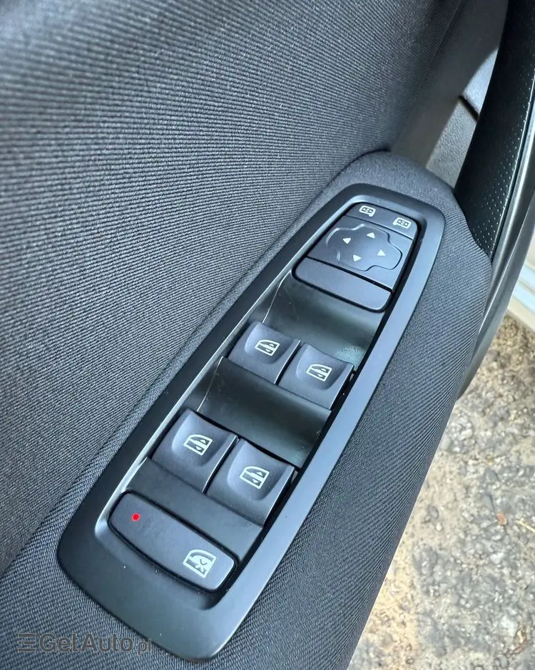 RENAULT Megane 1.2 Energy TCe Zen