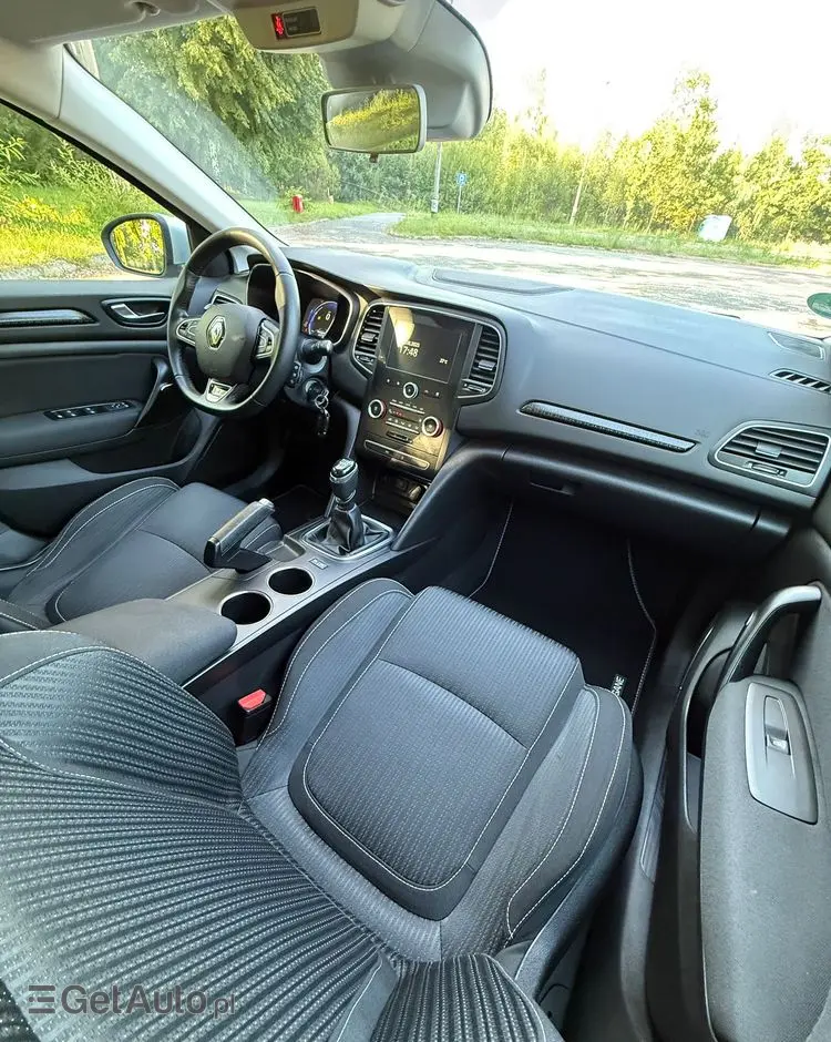 RENAULT Megane 1.2 Energy TCe Zen