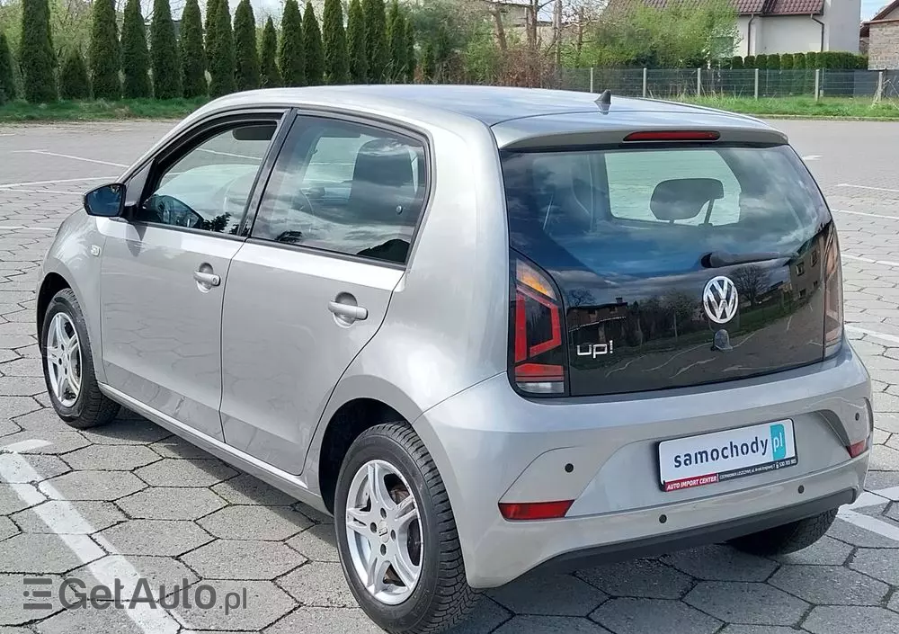 VOLKSWAGEN Up! ASG move