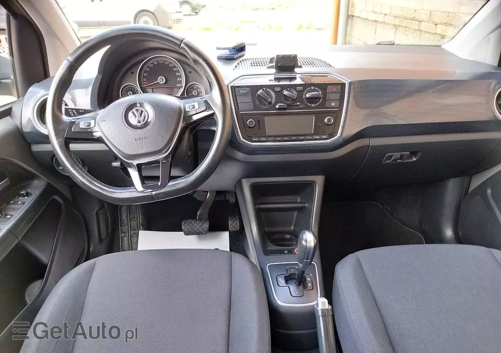 VOLKSWAGEN Up! ASG move