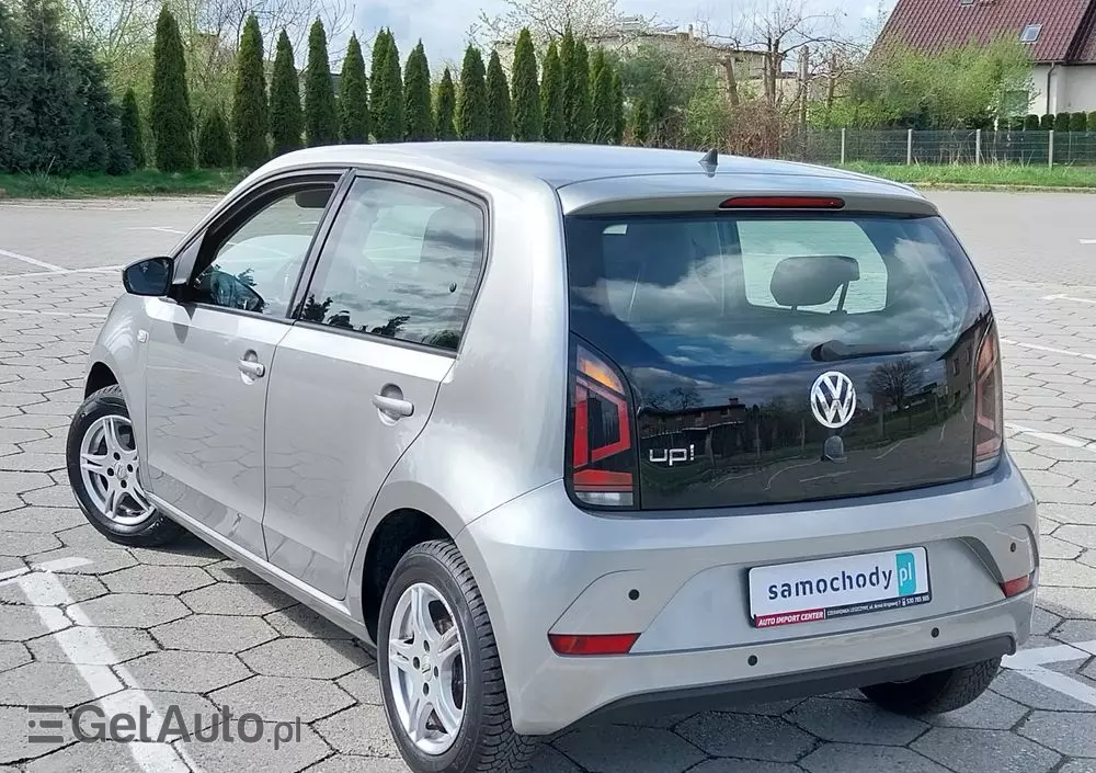 VOLKSWAGEN Up! ASG move