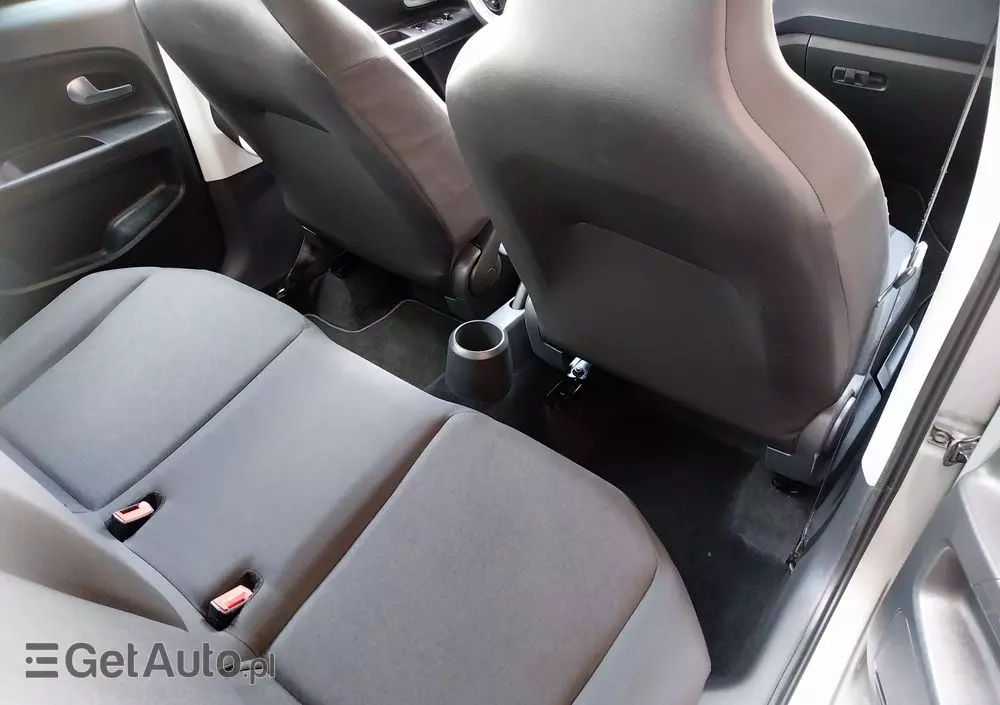 VOLKSWAGEN Up! ASG move