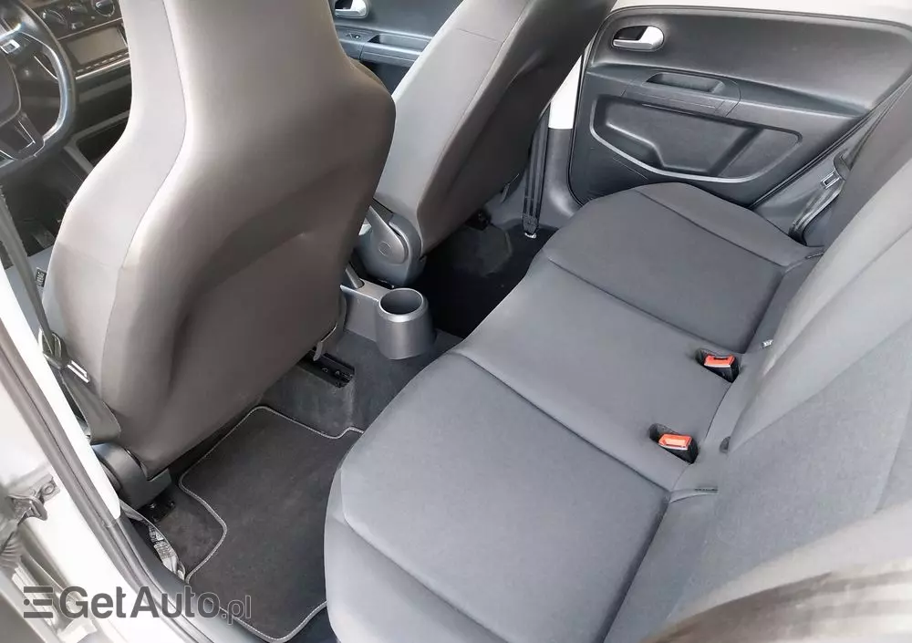 VOLKSWAGEN Up! ASG move