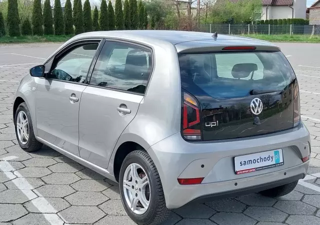 VOLKSWAGEN Up! ASG move