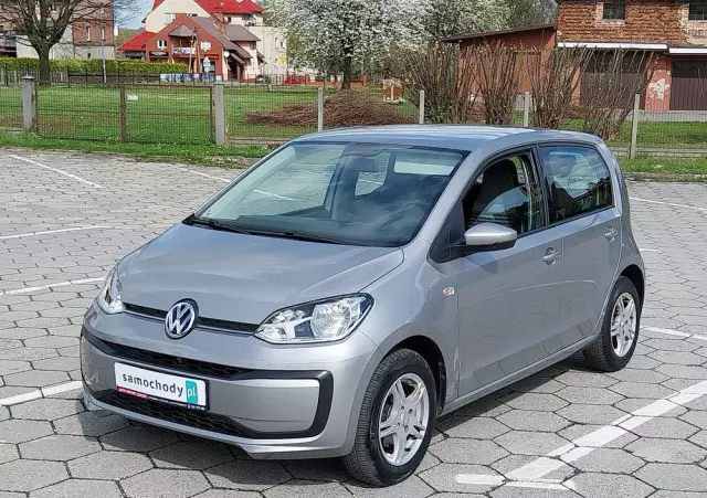 VOLKSWAGEN Up! ASG move