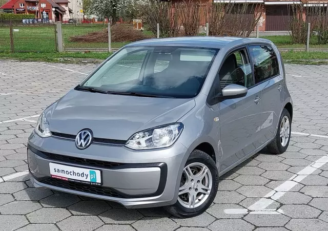 VOLKSWAGEN Up! ASG move