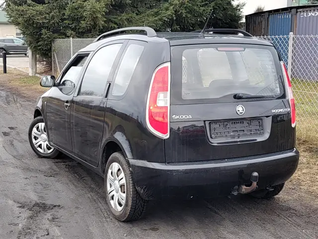 SKODA Roomster Active
