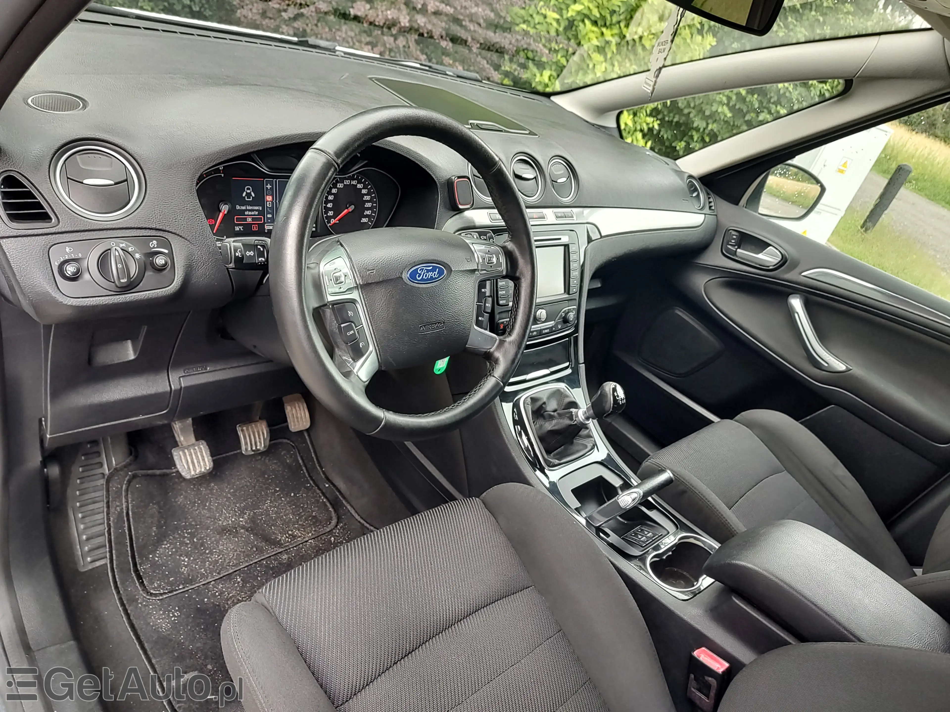 FORD S-Max Titanium