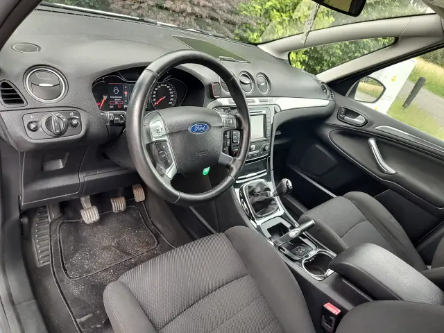 FORD S-Max Titanium