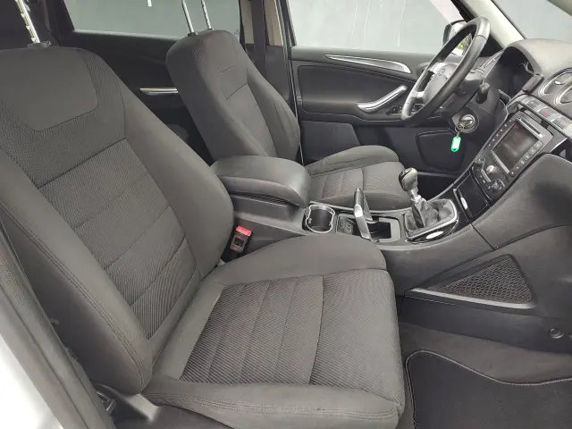 FORD S-Max Titanium
