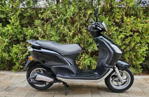 PIAGGIO Fly 50 2T 