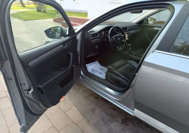 SKODA Superb 1.4 TSI ACT DSG Ambition