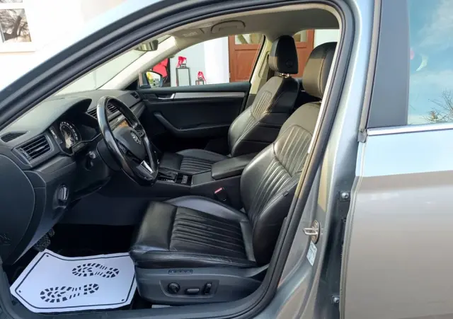 SKODA Superb 1.4 TSI ACT DSG Ambition