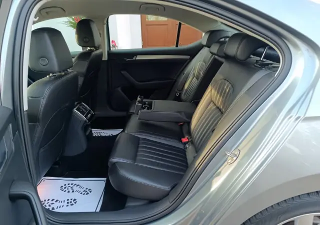 SKODA Superb 1.4 TSI ACT DSG Ambition