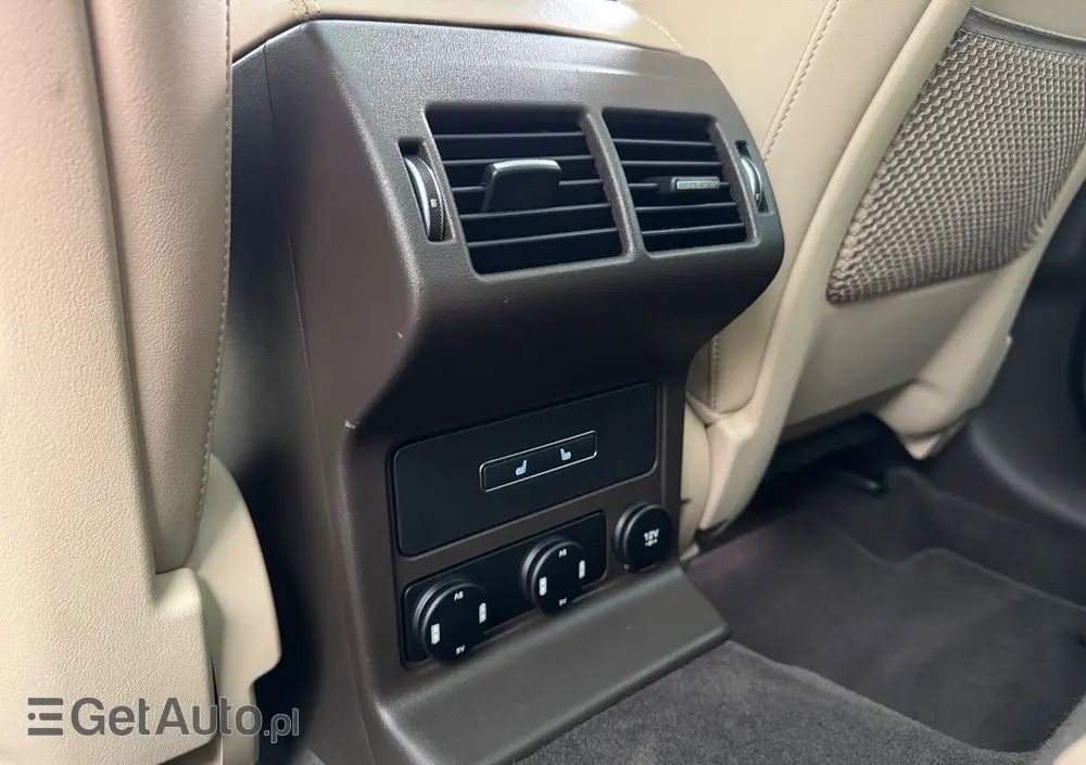 JAGUAR F-Pace 25t AWD Prestige