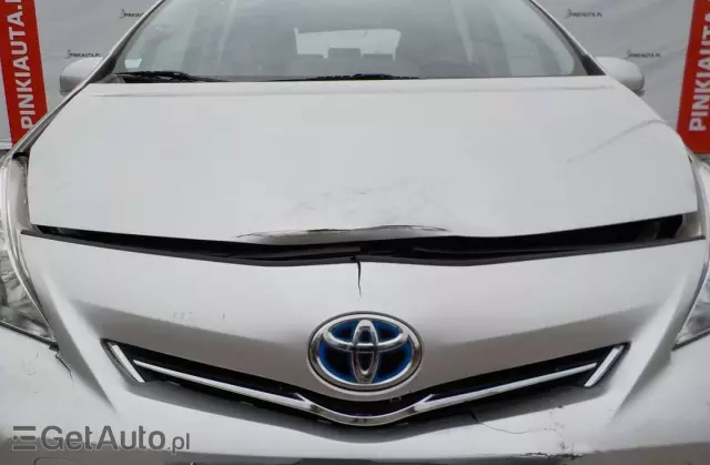 TOYOTA Prius+ 