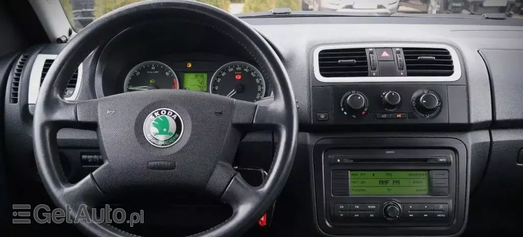 SKODA Roomster 