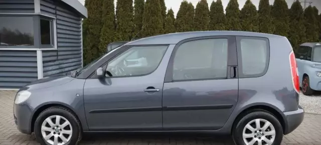 SKODA Roomster 