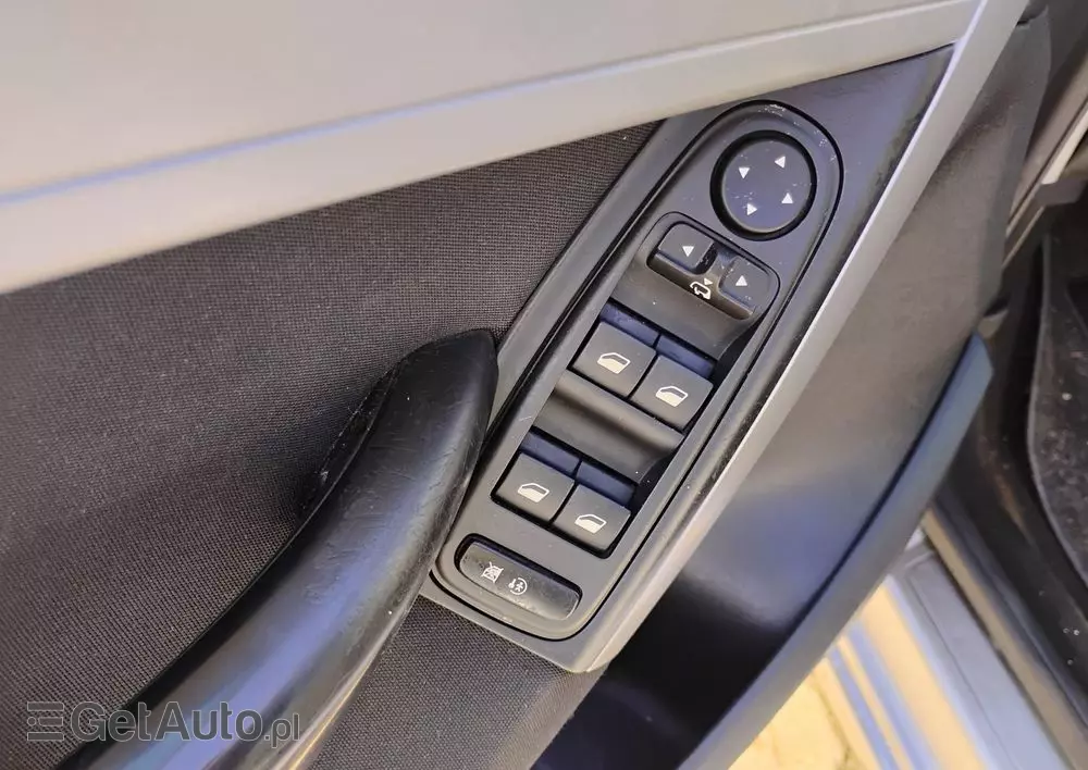 CITROËN C4 Picasso 1.8 16V Confort