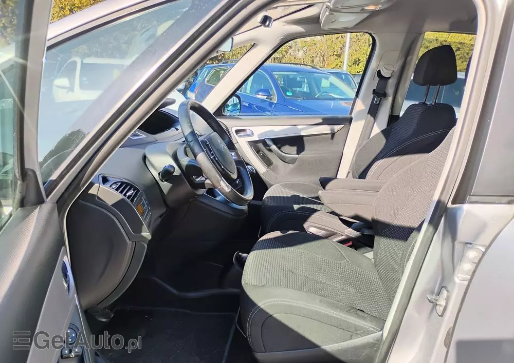 CITROËN C4 Picasso 1.8 16V Confort